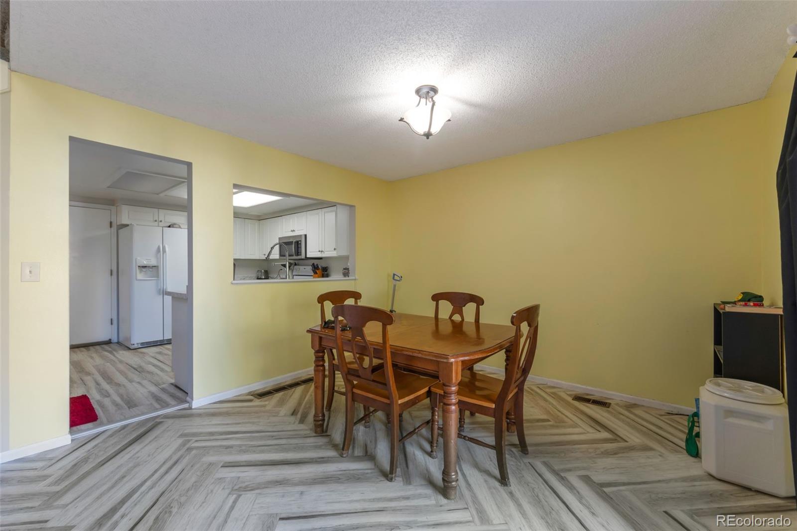6556 S Yukon Way Littleton CO 80123