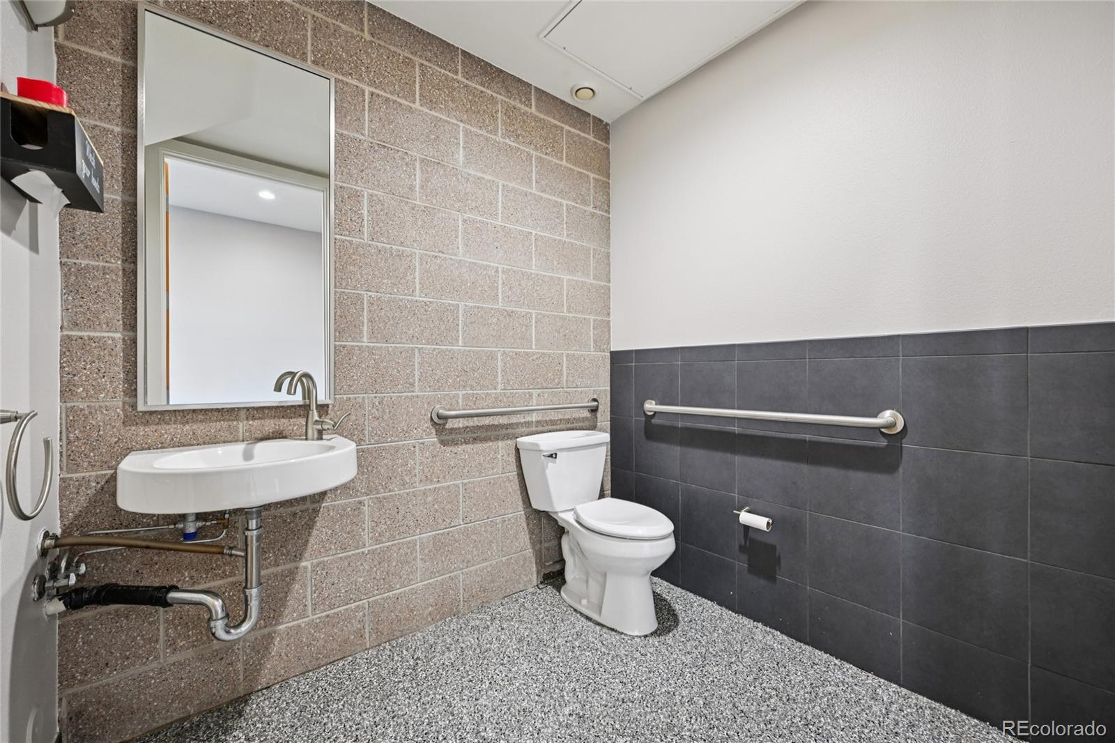 11562 Colony Row Broomfield CO 80021