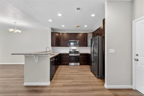1804 S Buchanan Circle Aurora CO 80018
