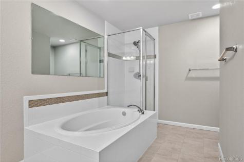 1804 S Buchanan Circle Aurora CO 80018
