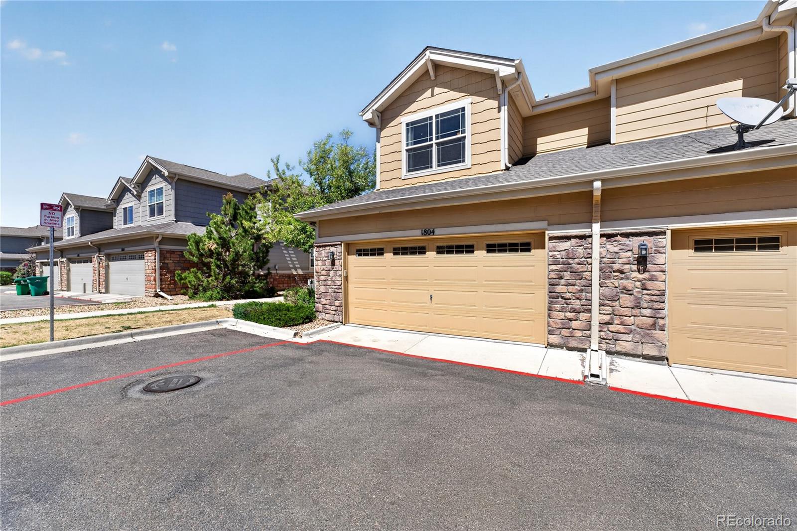 1804 S Buchanan Circle Aurora CO 80018