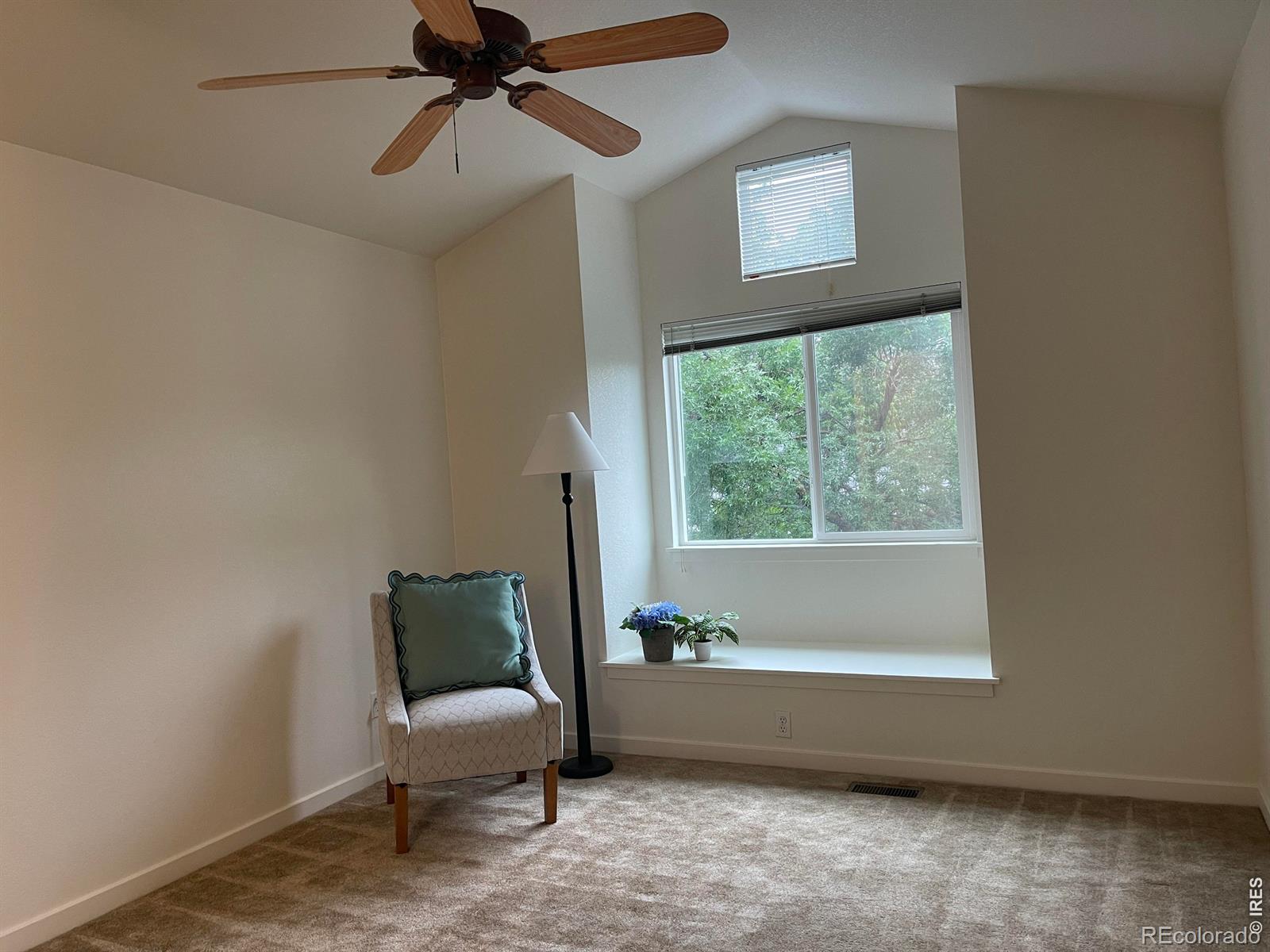 3632 Oakwood Drive Longmont CO 80503