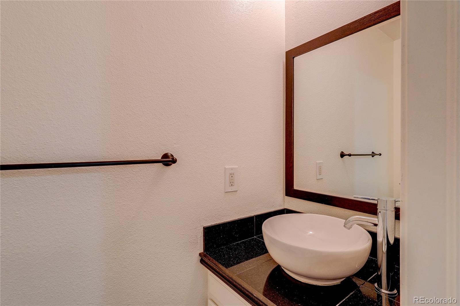 1642 S Idalia Circle Aurora CO 80017
