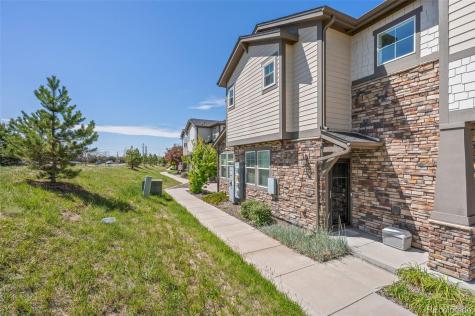 24756 E Calhoun Place Aurora CO 80016