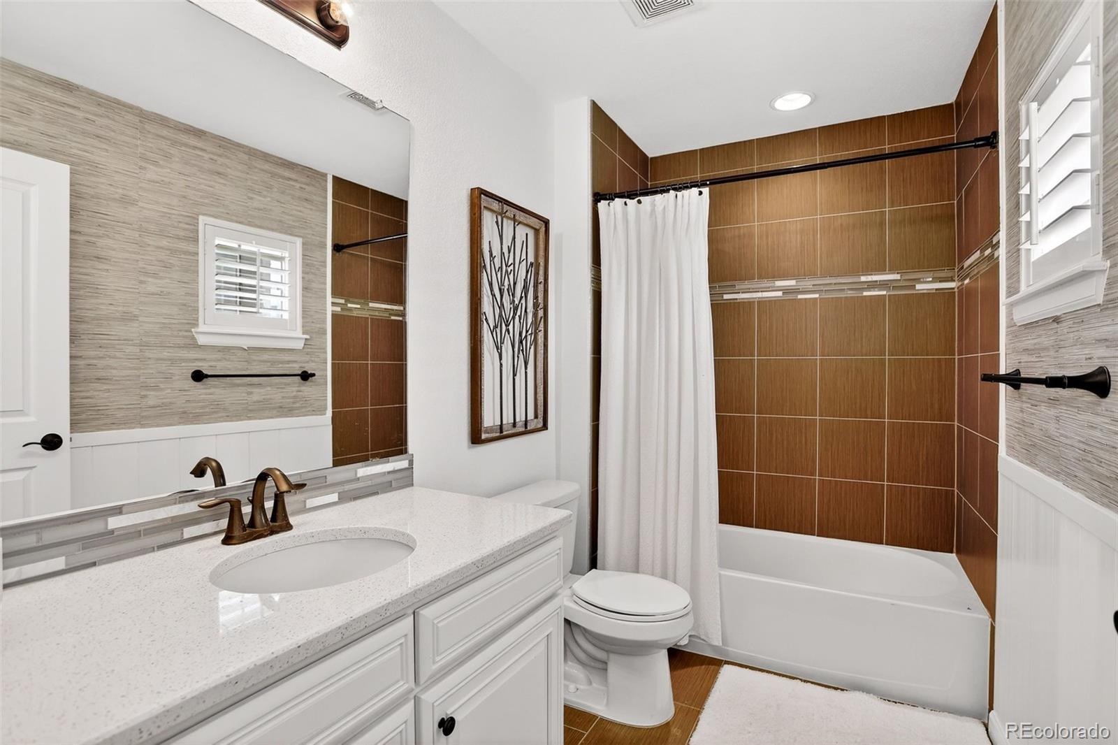 9365 Dorchester Street Highlands Ranch CO 80129