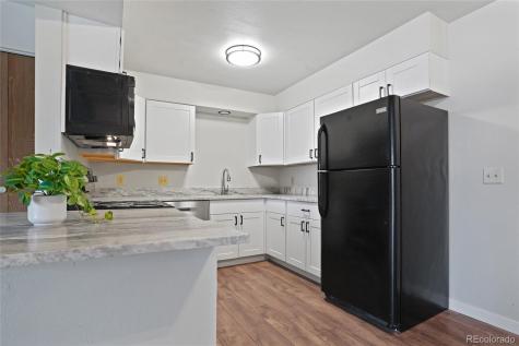 341 Wright Street Lakewood CO 80228