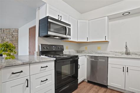 341 Wright Street Lakewood CO 80228