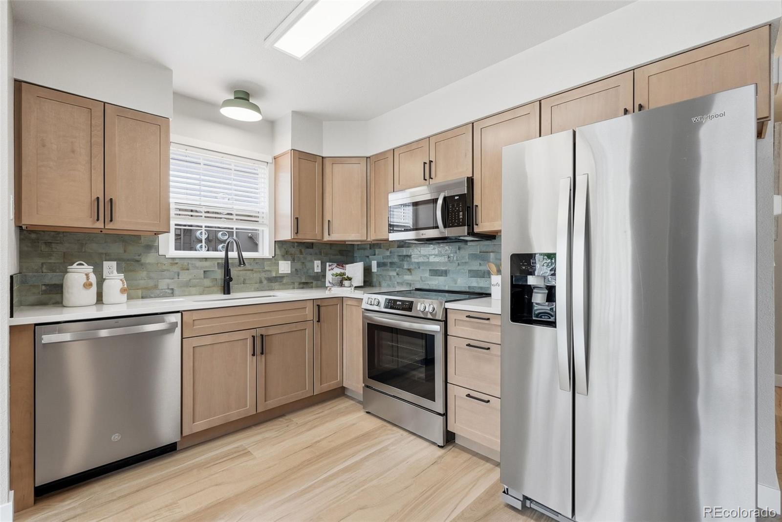 5712 W Asbury Place Lakewood CO 80227