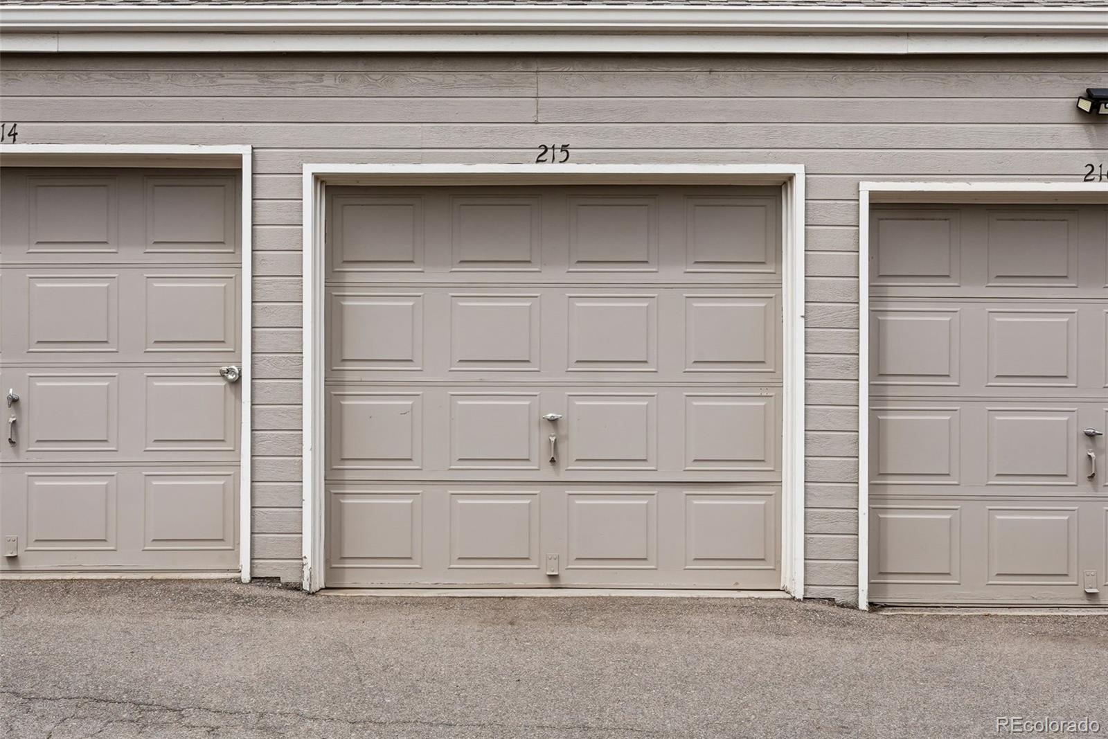 5712 W Asbury Place Lakewood CO 80227