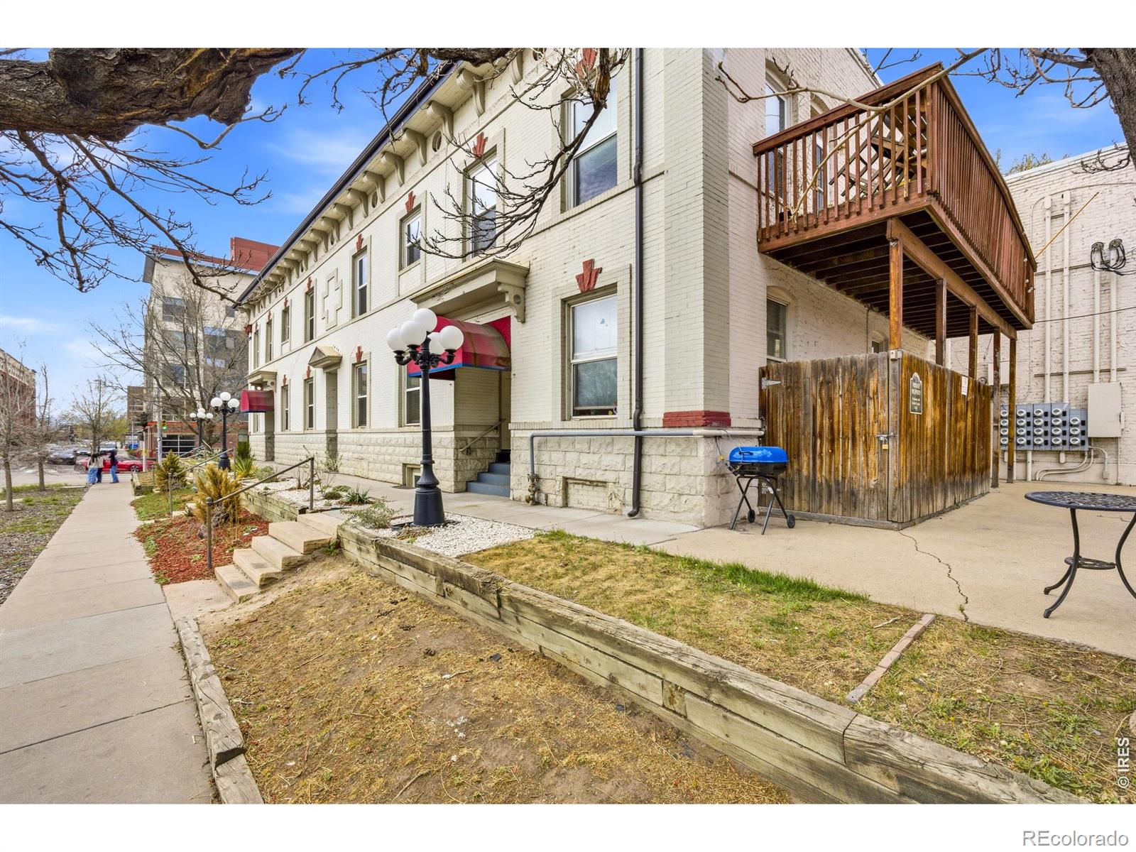 610 N Logan Street N Denver CO 80203