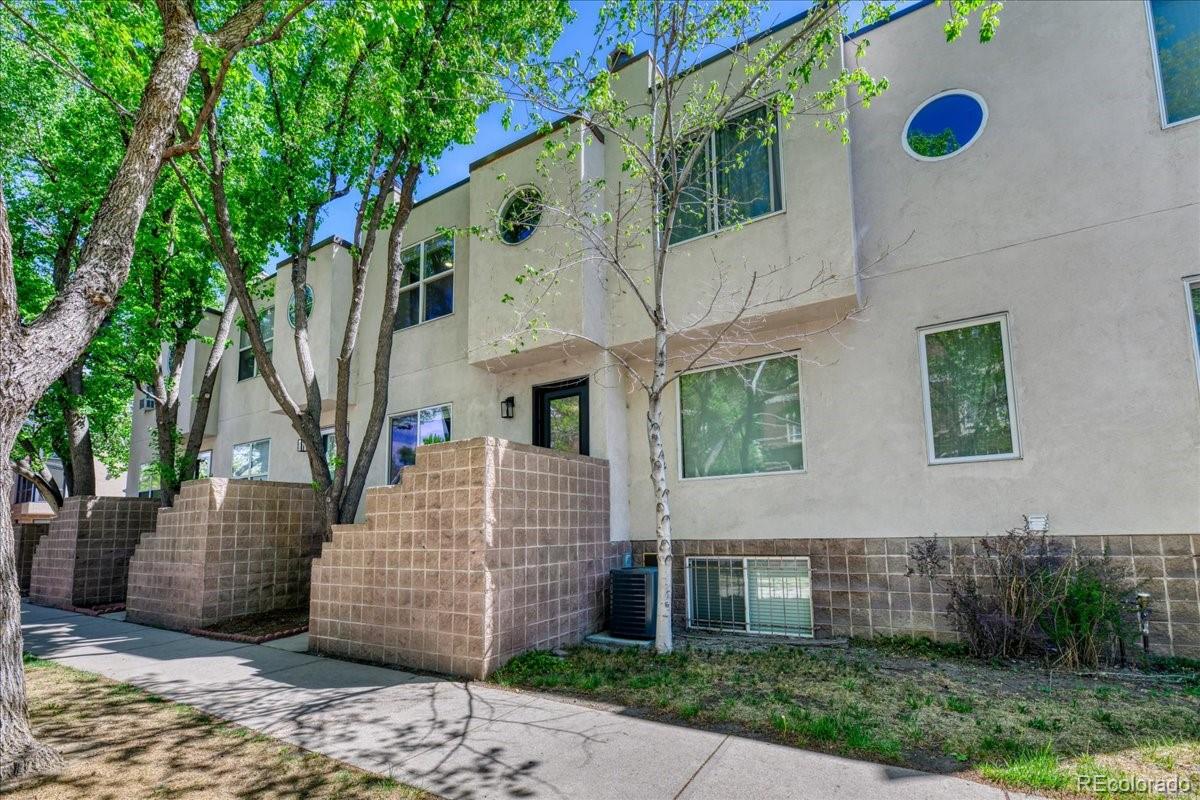 3204 Zuni Street Denver CO 80211
