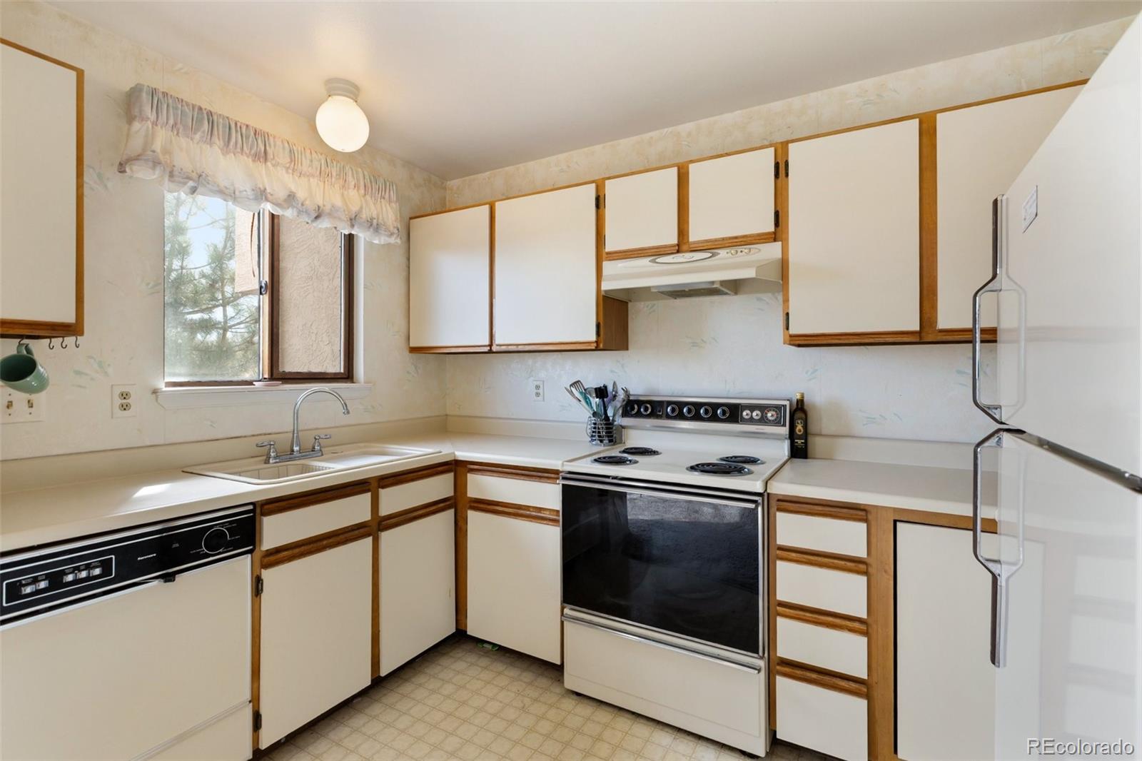 2039 Bristlecone Colorado Springs CO 80919