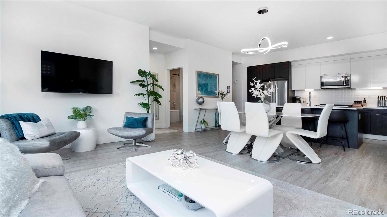 2880 N Zuni Street Denver CO 80211