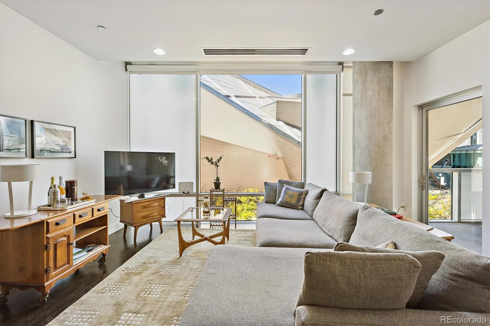 Denver CO, 1200 Acoma Street, Unit 303