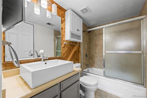 17672 E Loyola Drive Aurora CO 80013