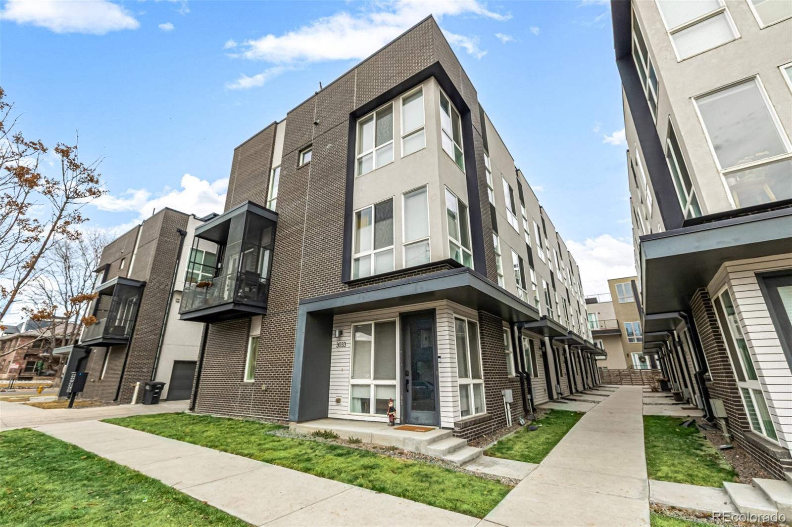 3037 W 19th Avenue Denver CO 80204