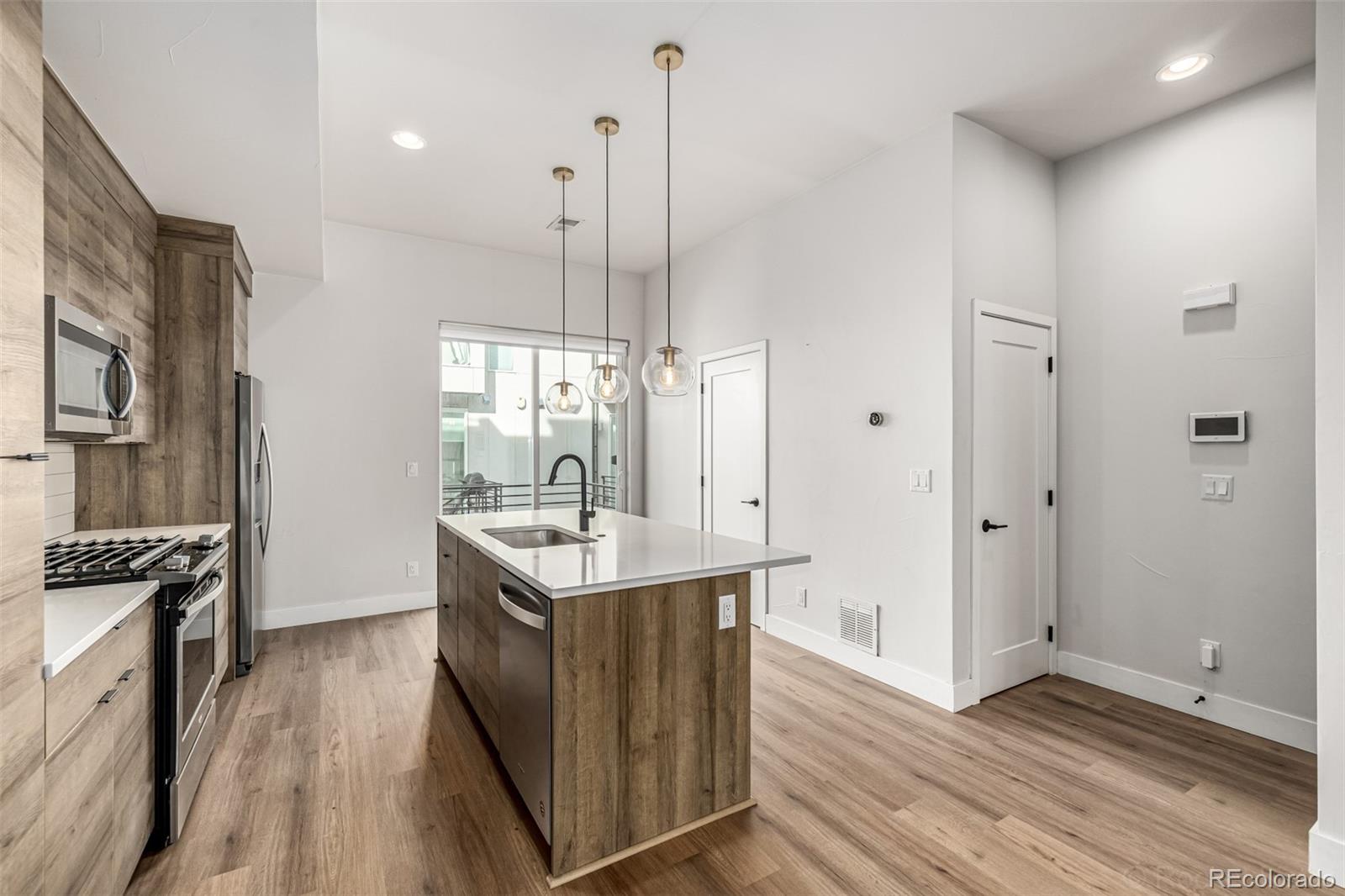 3037 W 19th Avenue Denver CO 80204