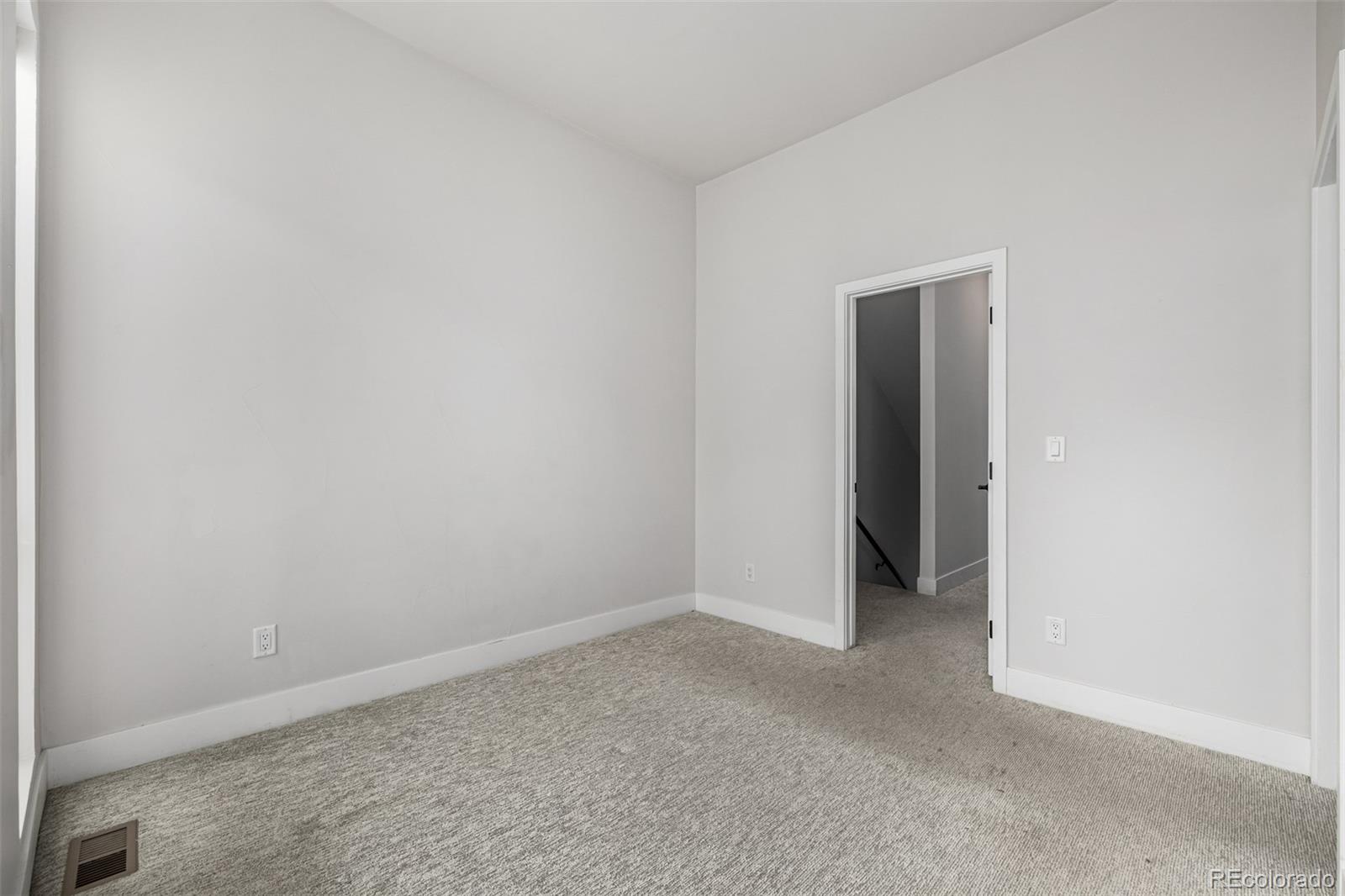 3037 W 19th Avenue Denver CO 80204