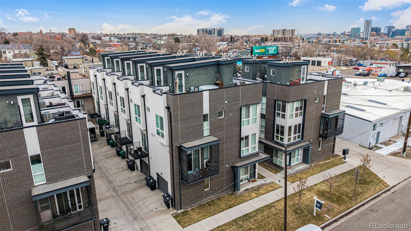 3037 W 19th Avenue Denver CO 80204