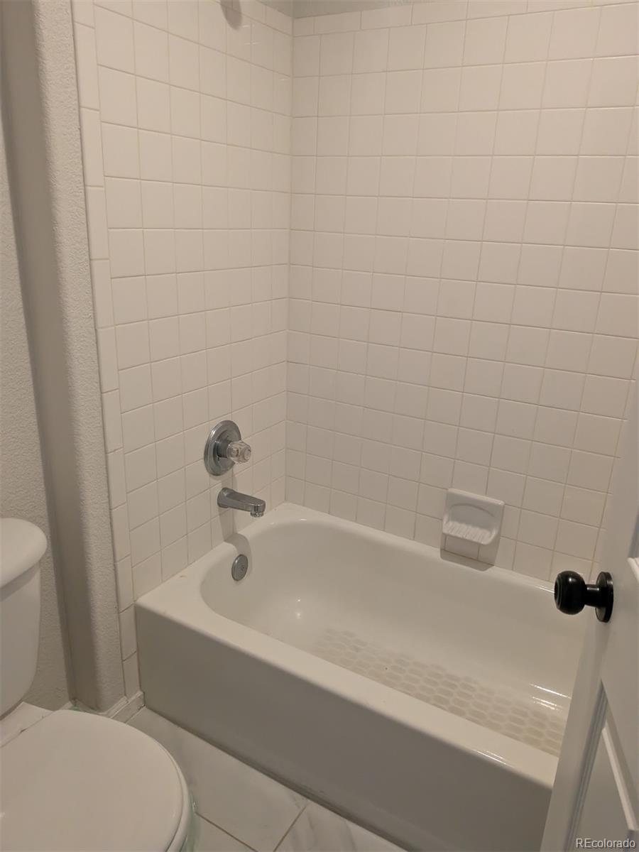 970 S Dawson Way Aurora CO 80012