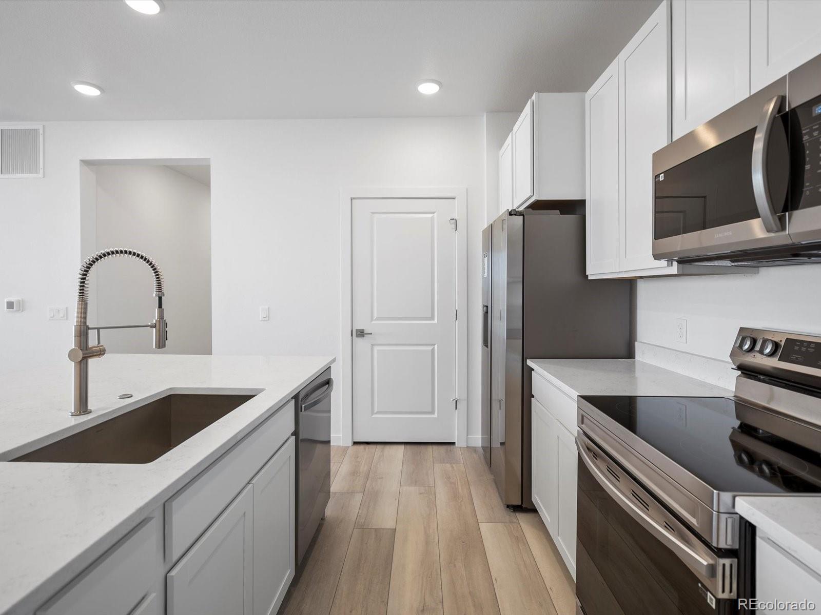 6153 N Ceylon Street Denver CO 80249