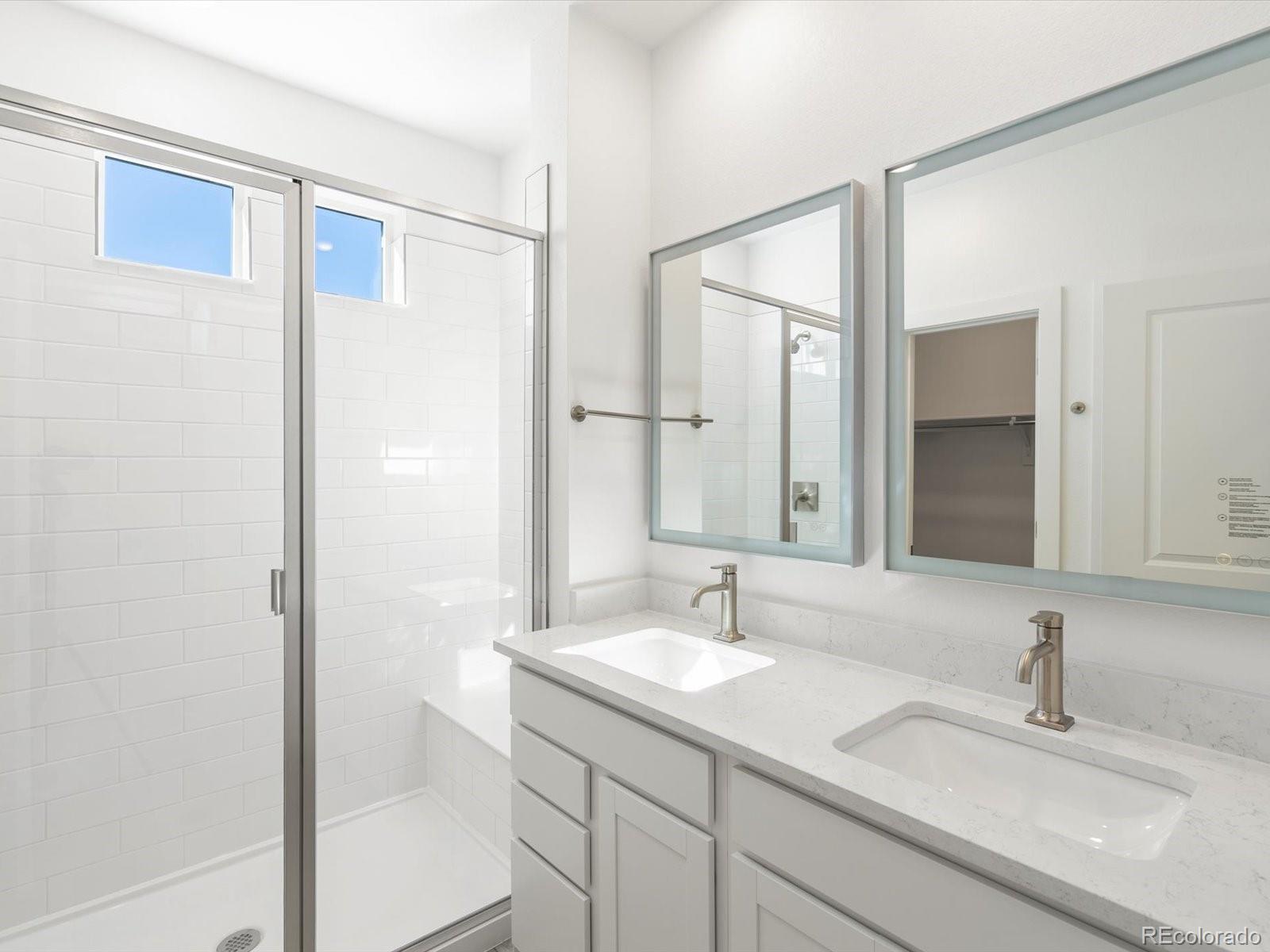 6153 N Ceylon Street Denver CO 80249