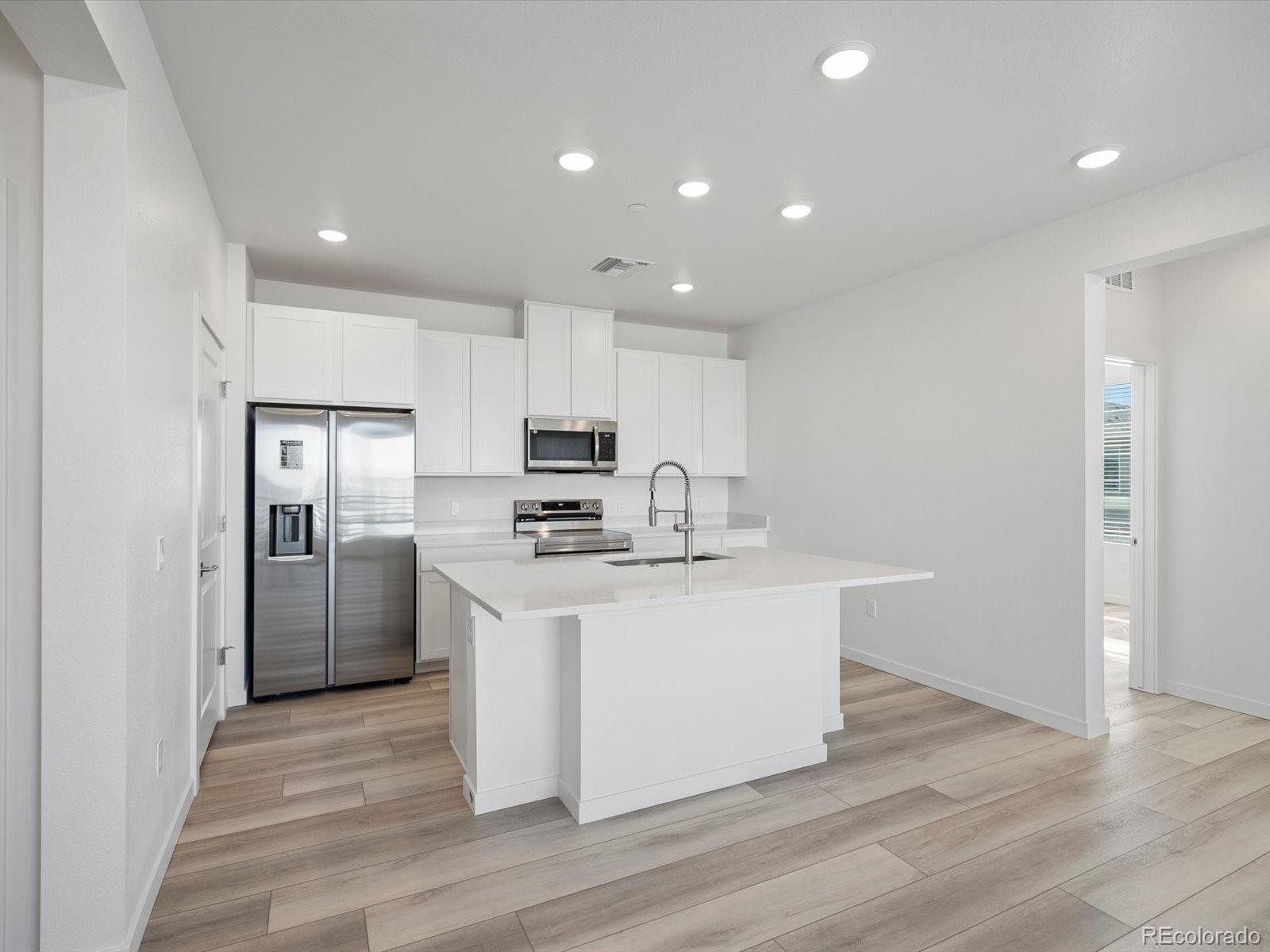 6153 N Ceylon Street Denver CO 80249