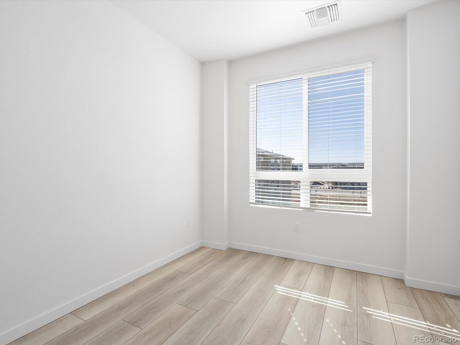 6153 N Ceylon Street Denver CO 80249
