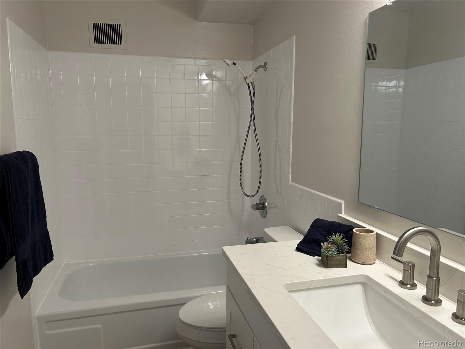 635 S Alton Way Denver CO 80247
