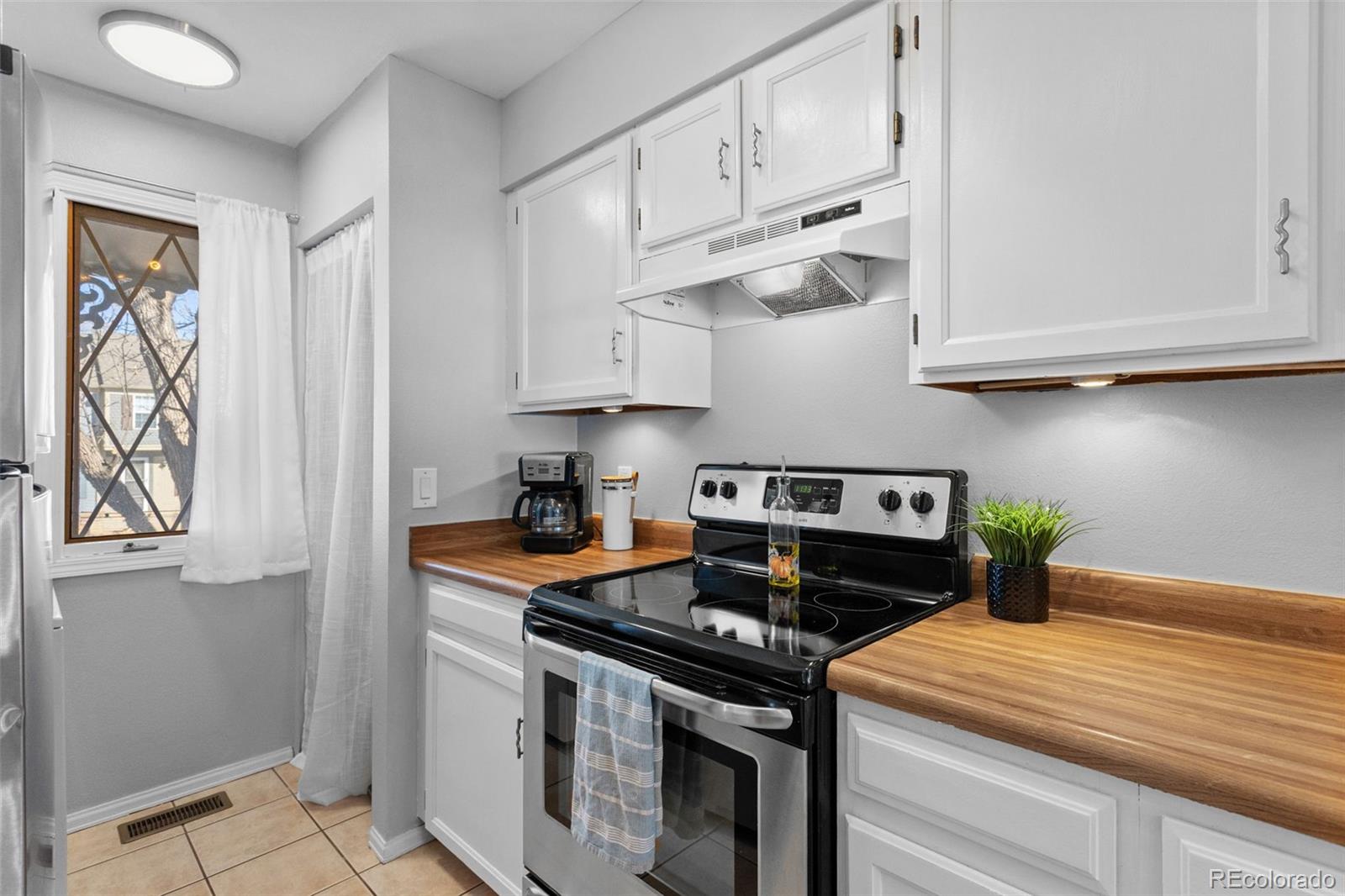 9630 W Cornell Place Lakewood CO 80227