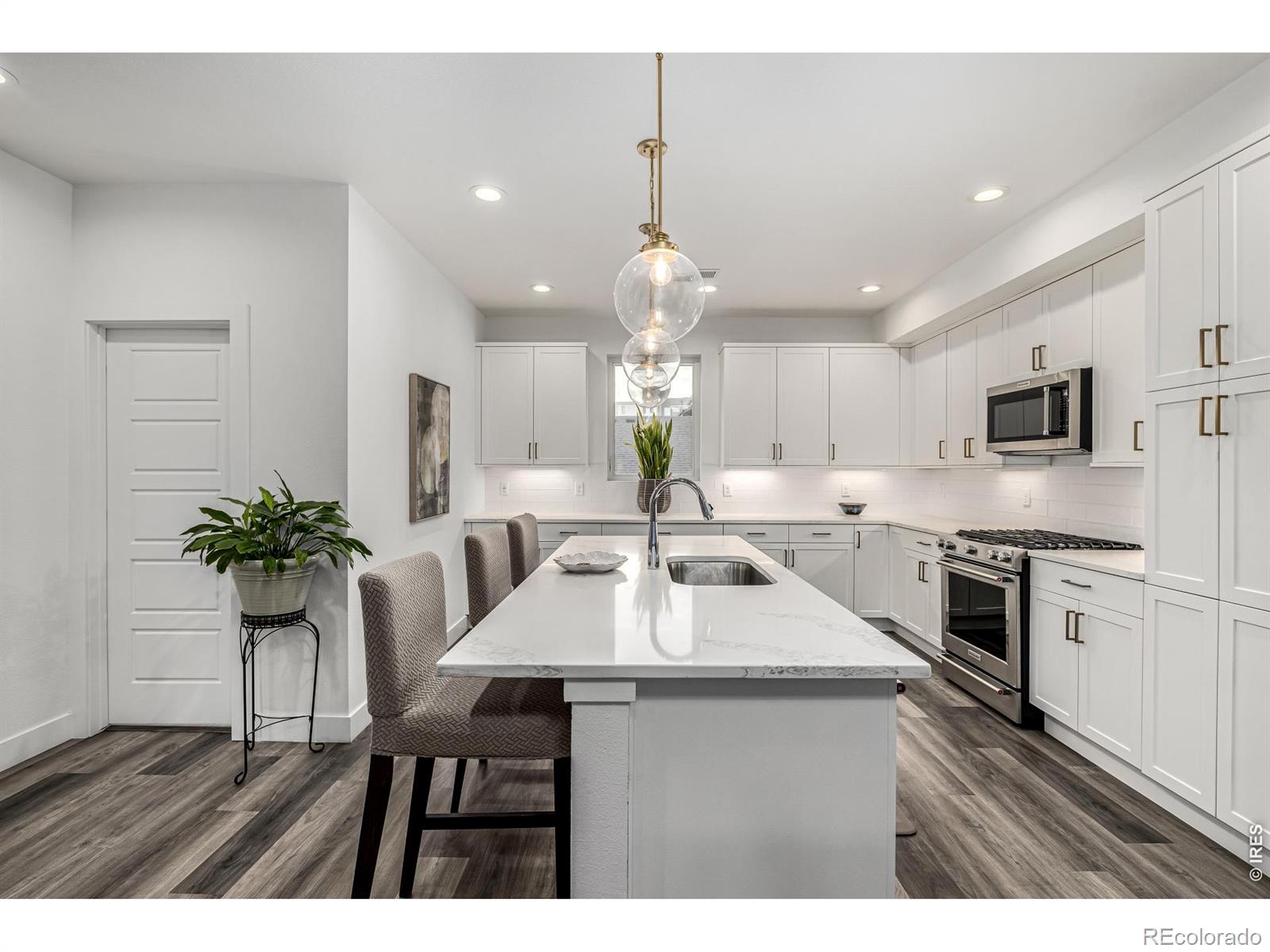 6820 E Lowry Boulevard Denver CO 80230