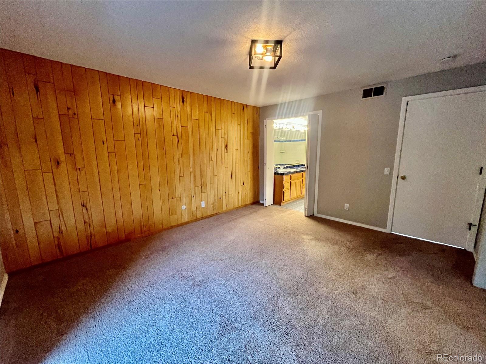 9797 E Peakview Avenue Englewood CO 80111