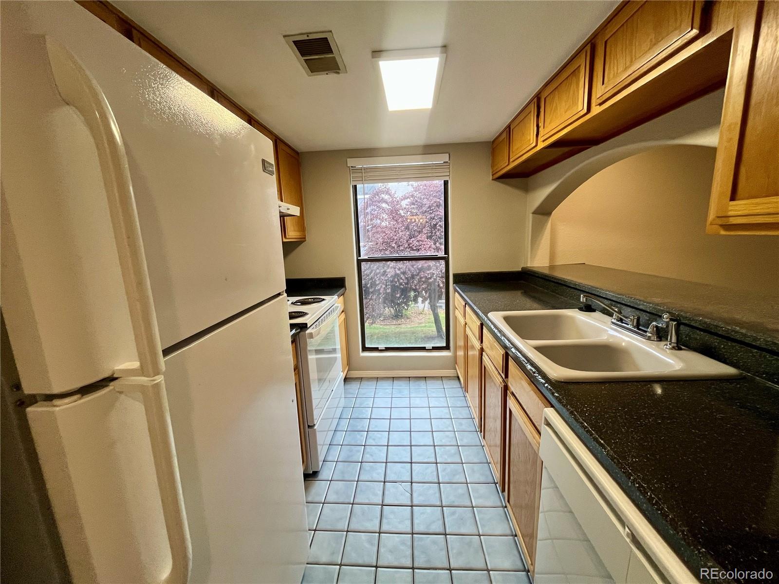 9797 E Peakview Avenue Englewood CO 80111