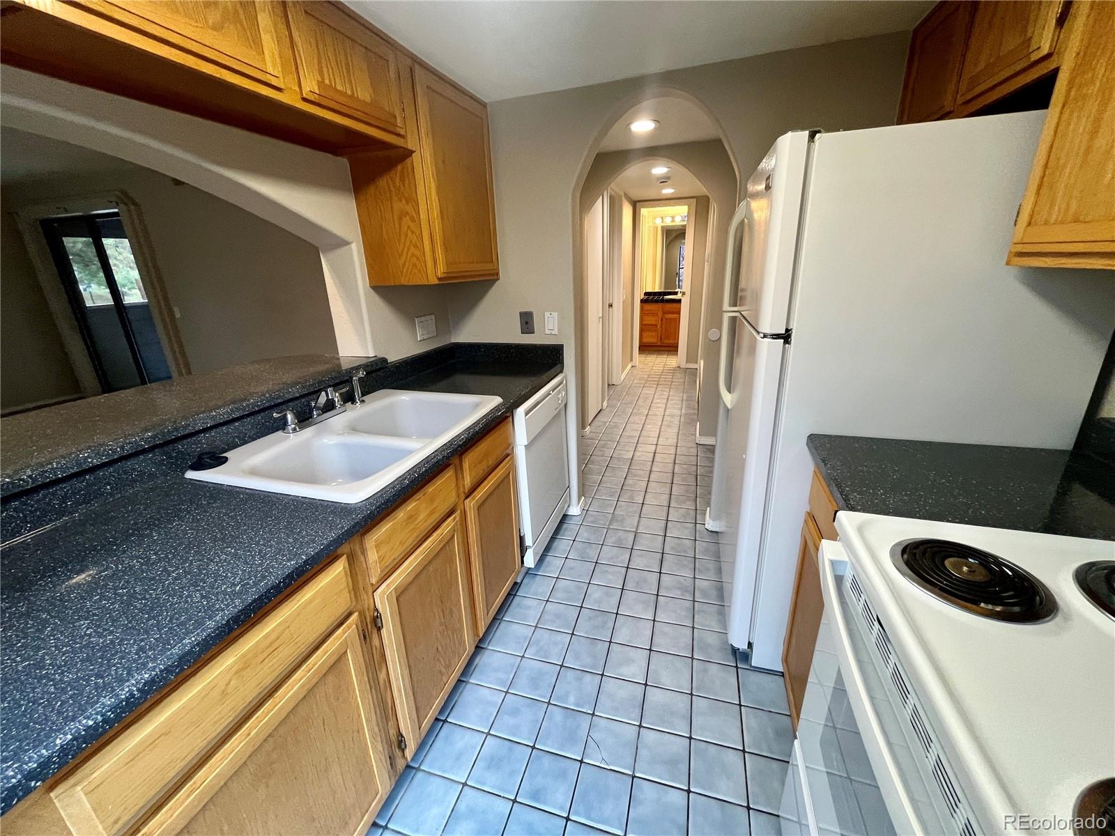 9797 E Peakview Avenue Englewood CO 80111