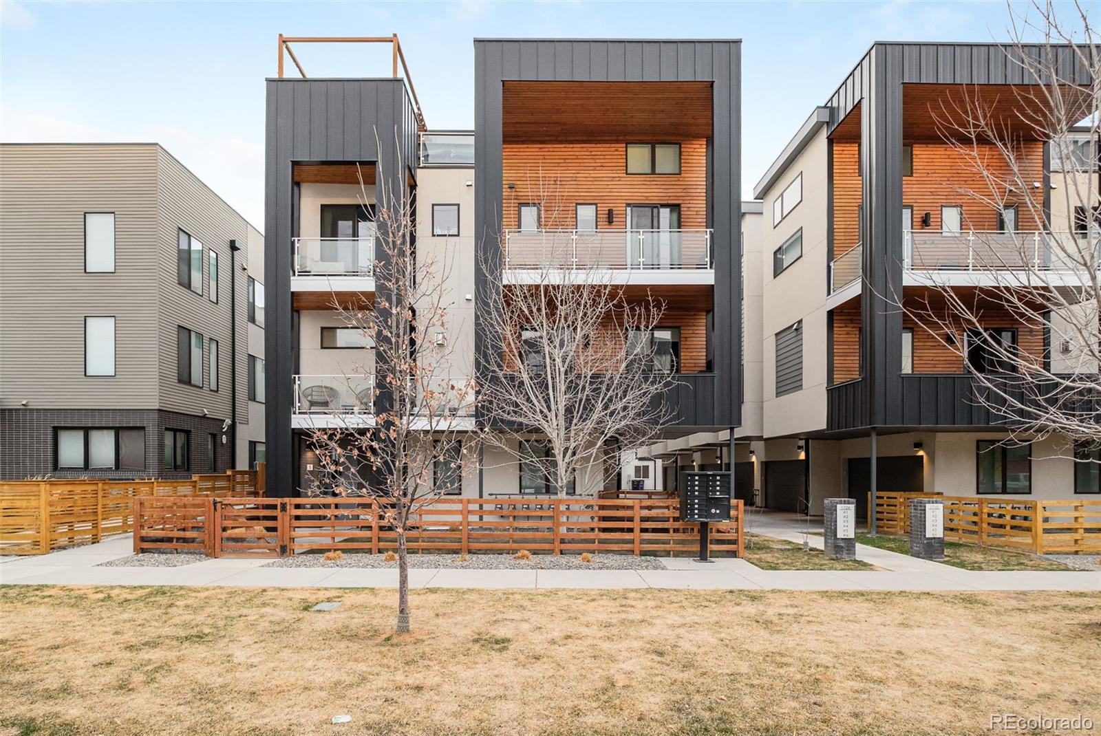 1724 Irving Street Denver CO 80204