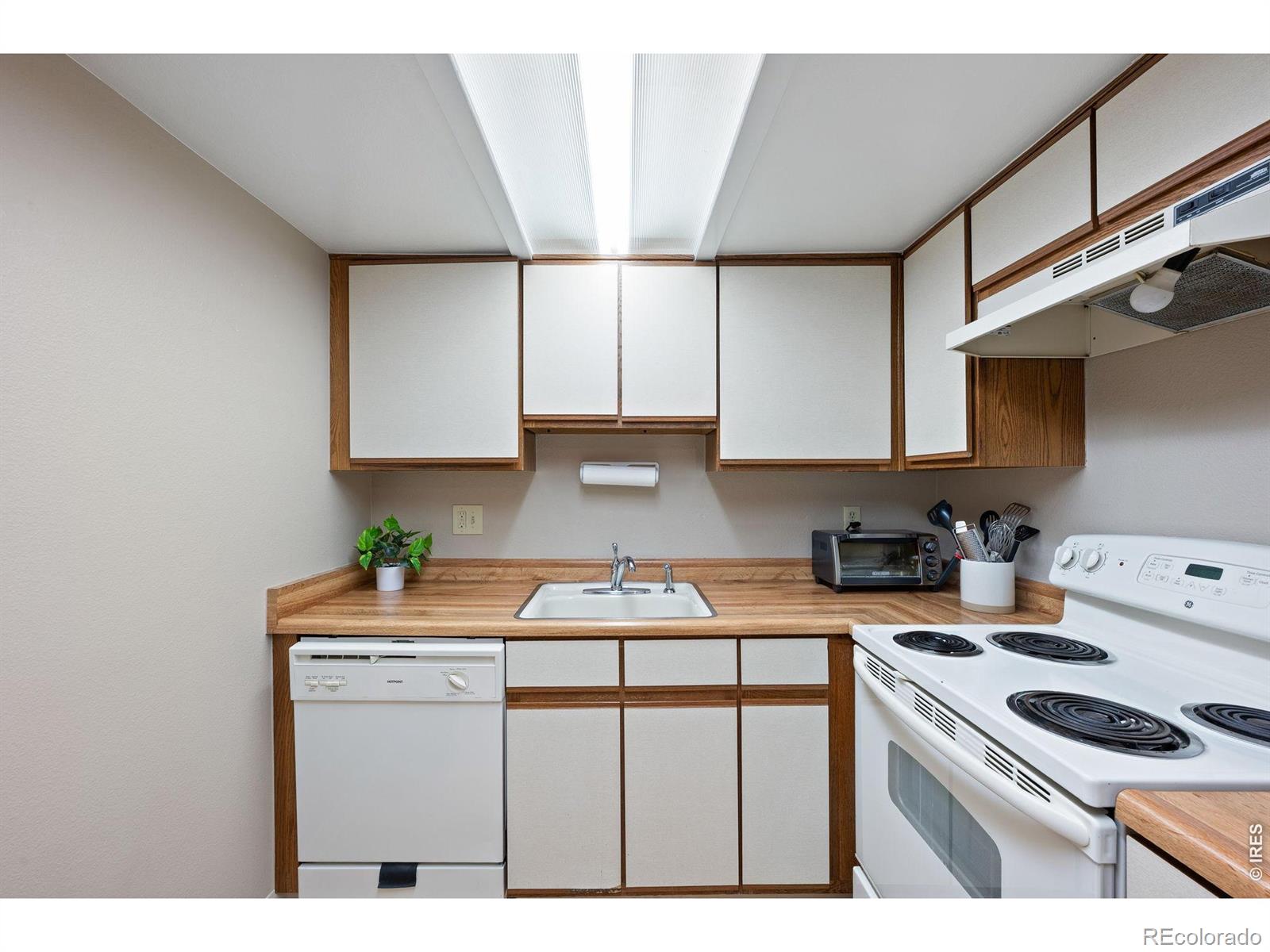 2882 Sundown Lane Boulder CO 80303