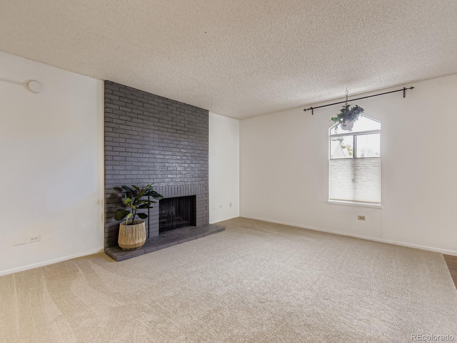 3323 S Monaco Street Denver CO 80222
