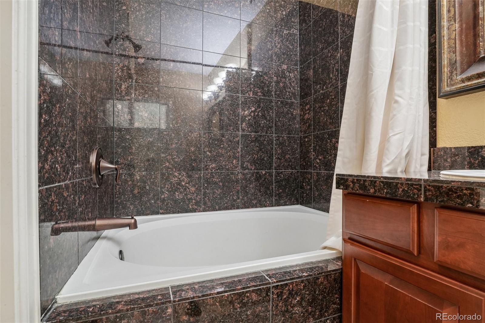 2468 Syracuse Street Denver CO 80238