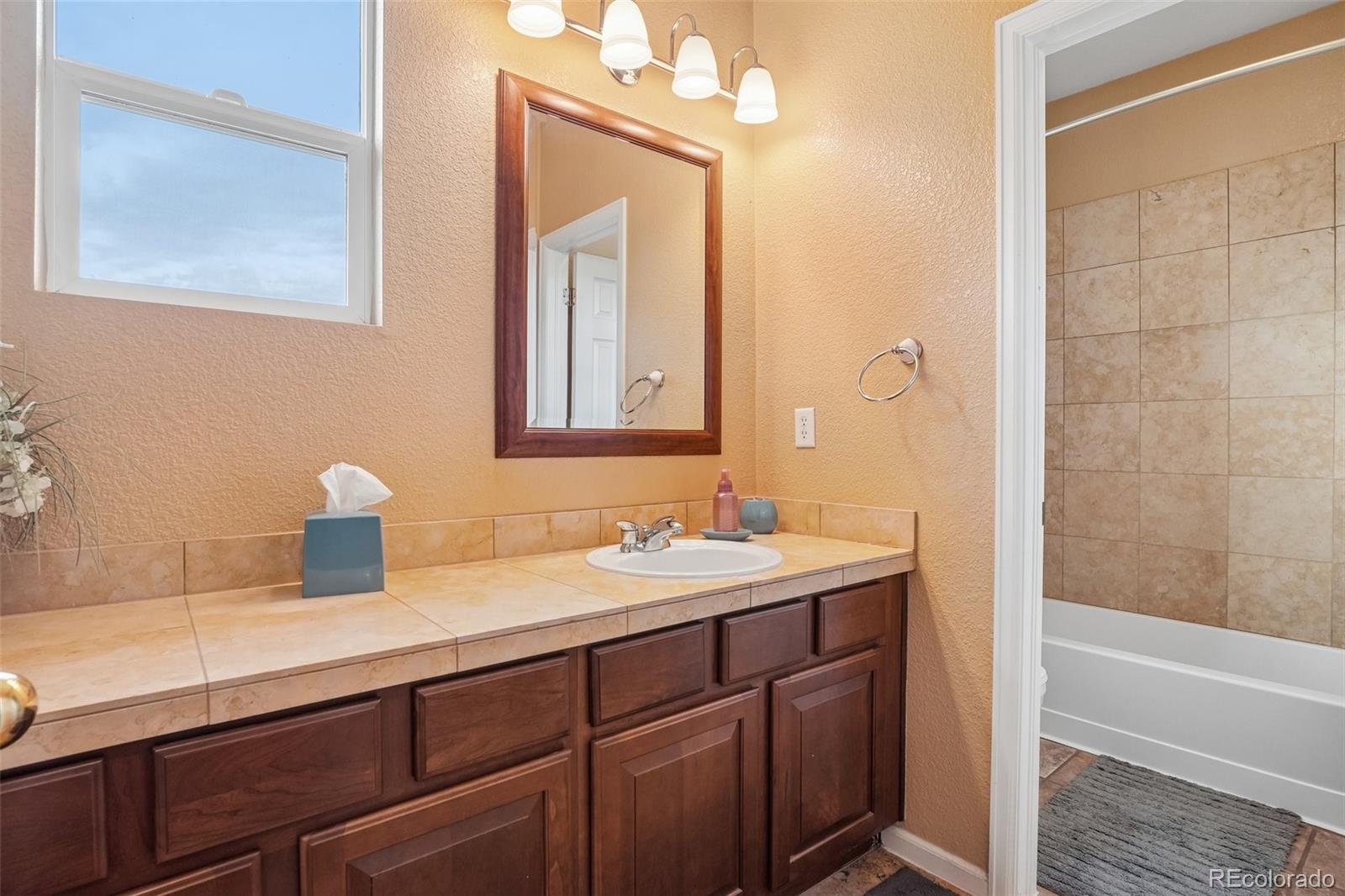 2468 Syracuse Street Denver CO 80238