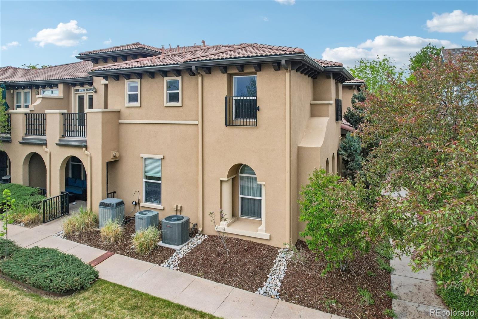 2468 Syracuse Street Denver CO 80238