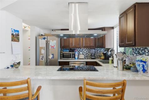 138 S Nome Street Aurora CO 80012
