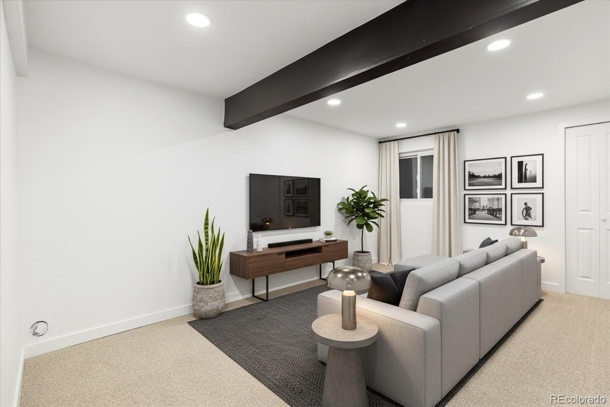 8612 Carr Loop Arvada CO 80005