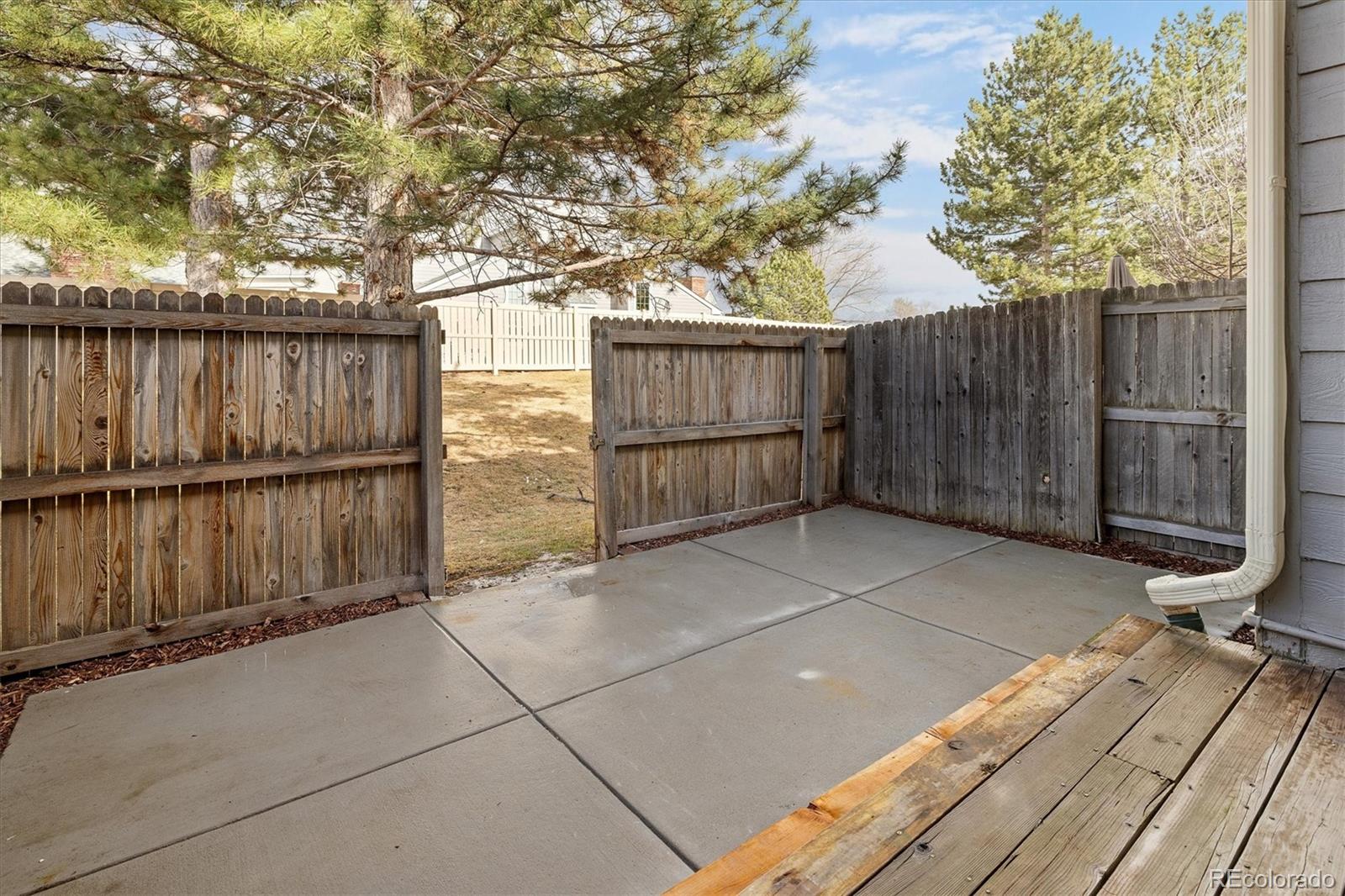 8612 Carr Loop Arvada CO 80005