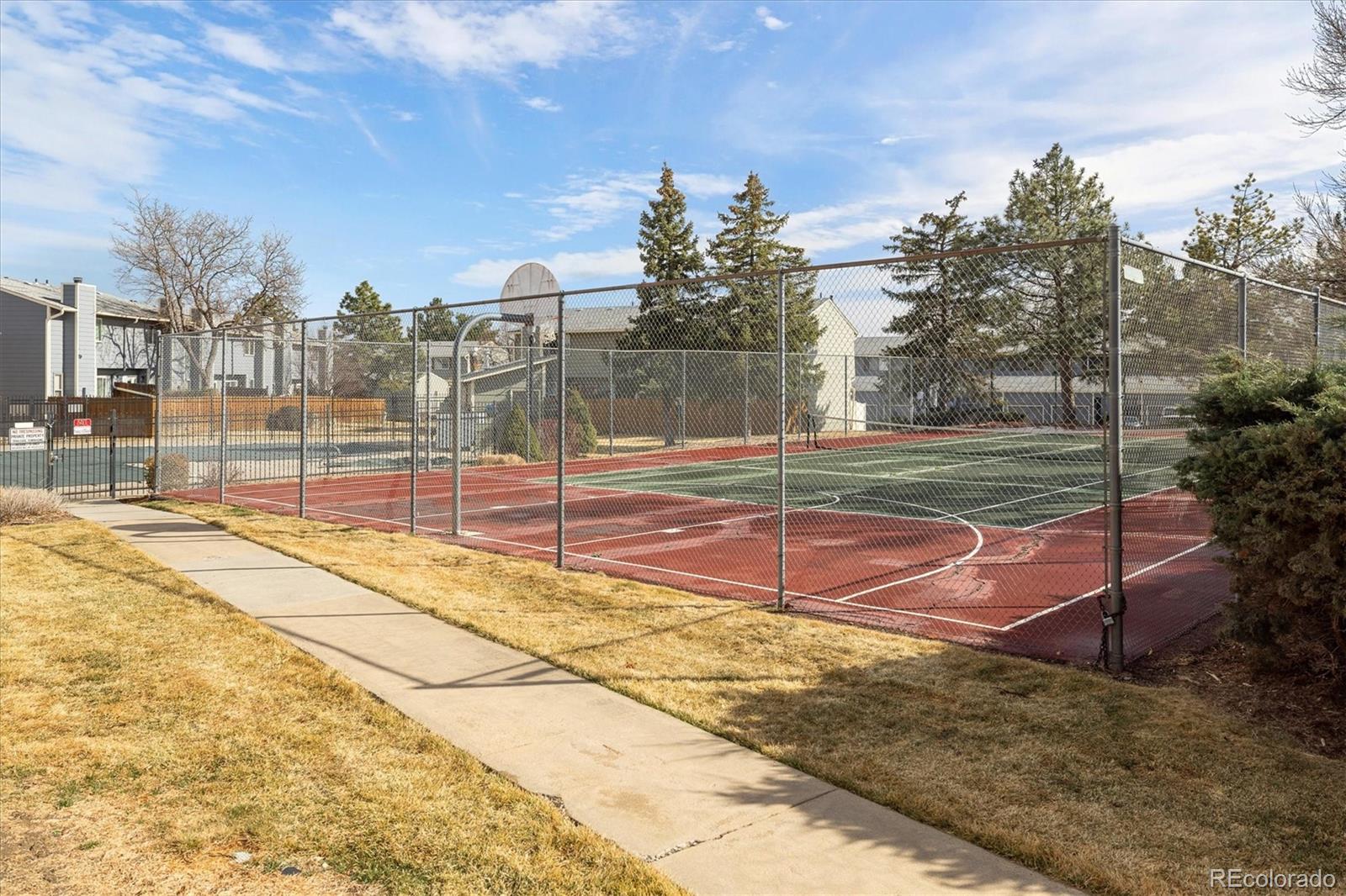 8612 Carr Loop Arvada CO 80005