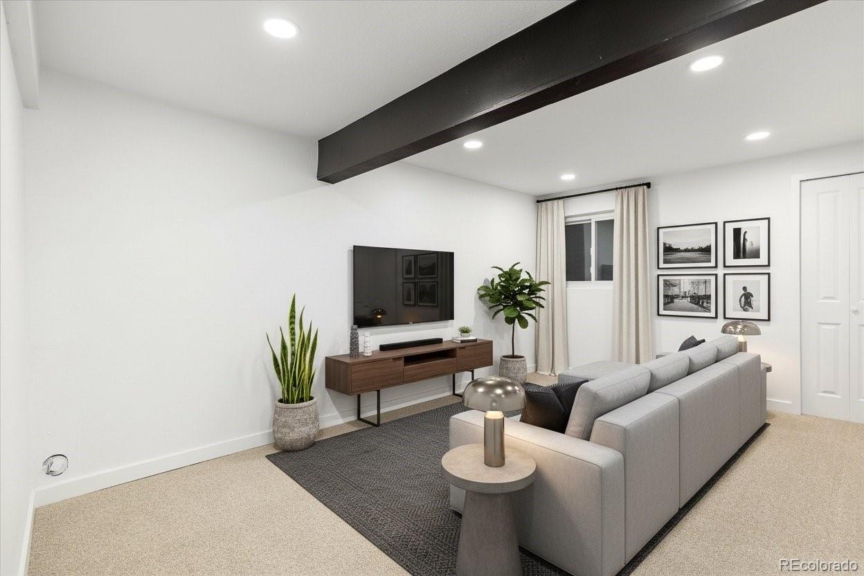 8612 Carr Loop Arvada CO 80005