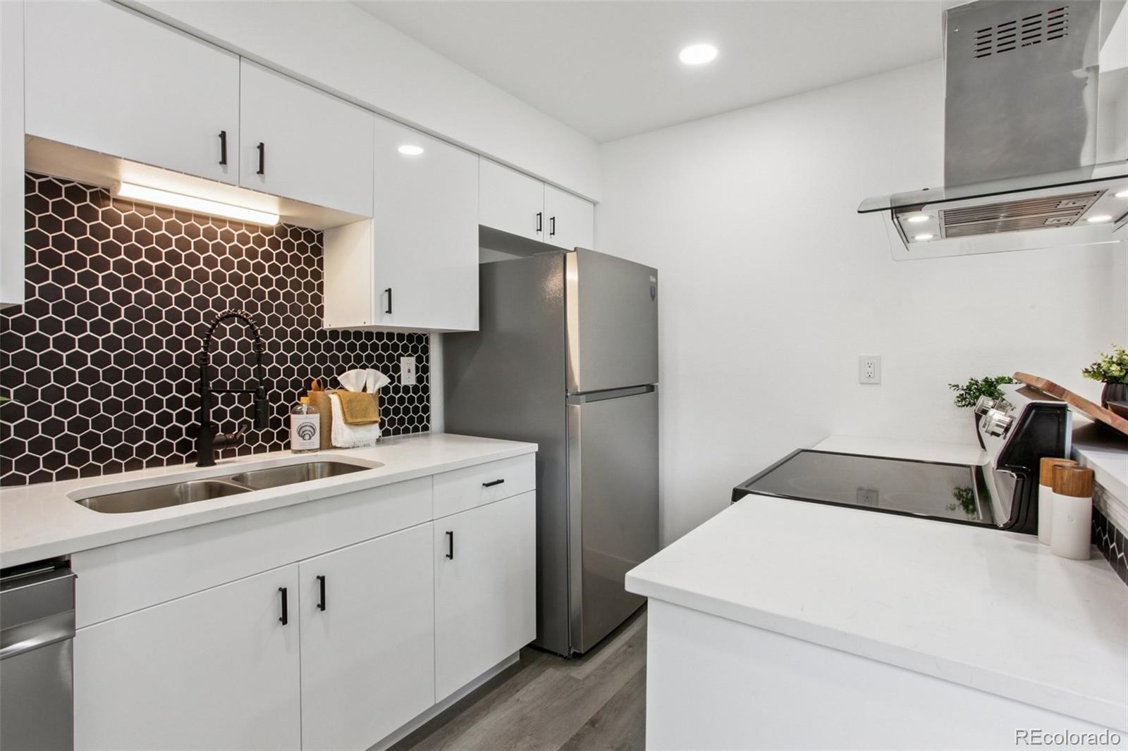 9105 E Lehigh Avenue Denver CO 80237