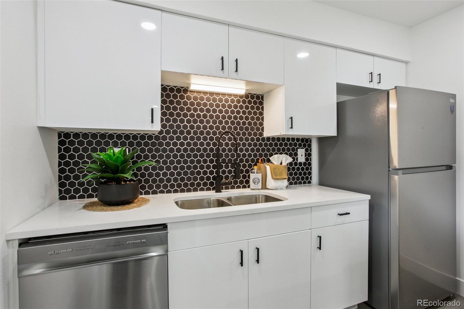 9105 E Lehigh Avenue Denver CO 80237