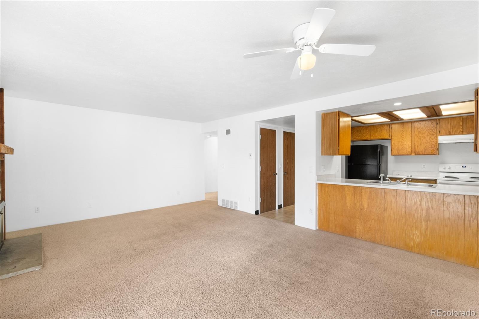 4896 S Dudley Street Littleton CO 80123