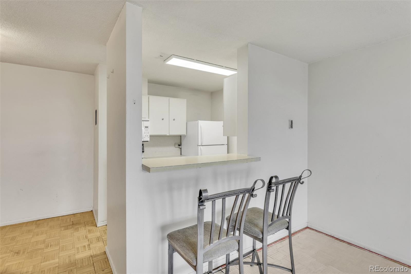 2231 S Vaughn Way Aurora CO 80014