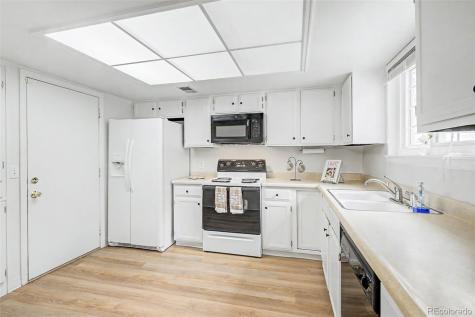 14233 E Marina Drive Aurora CO 80014